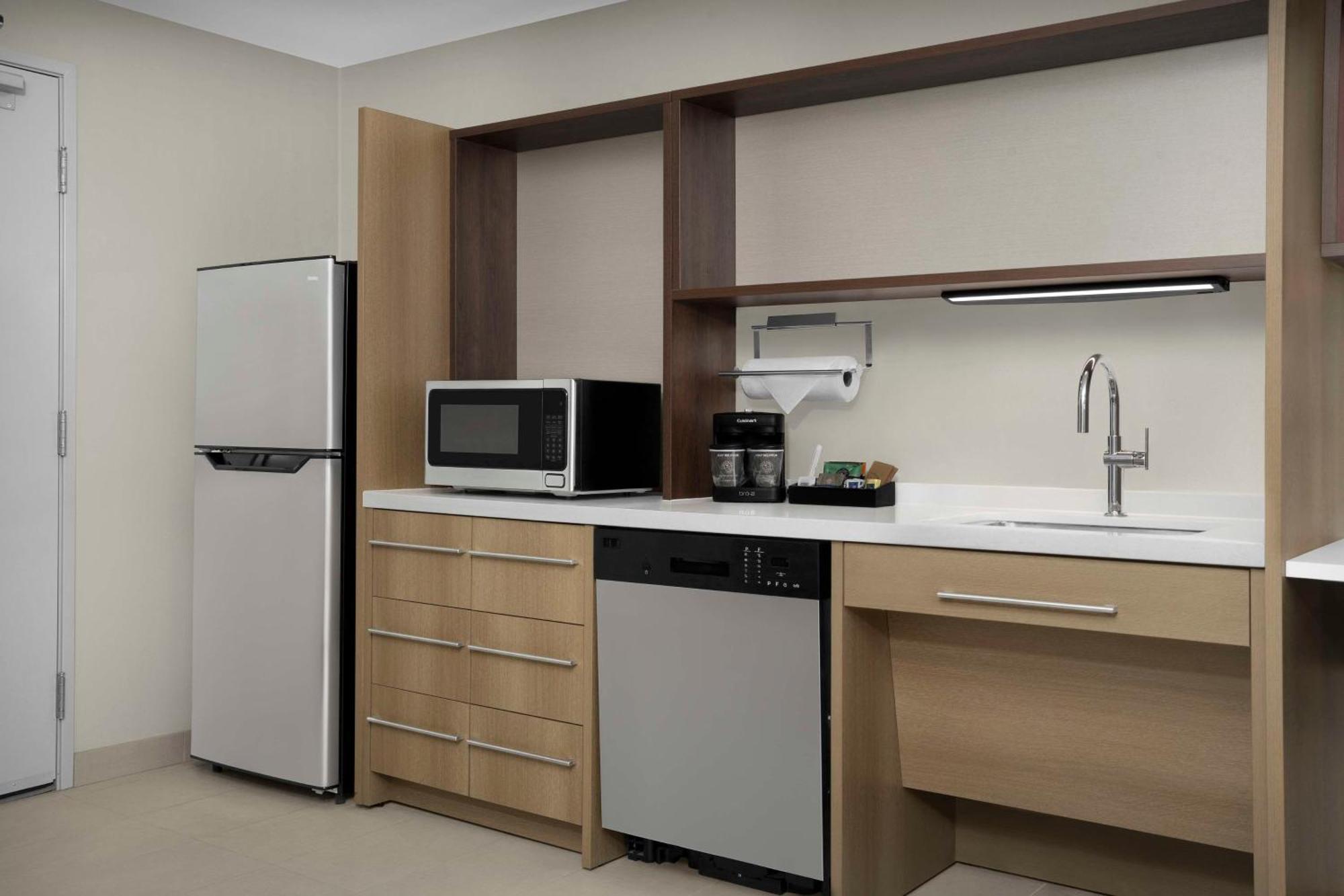 Home2 Suites By Hilton Poughkeepsie Buitenkant foto