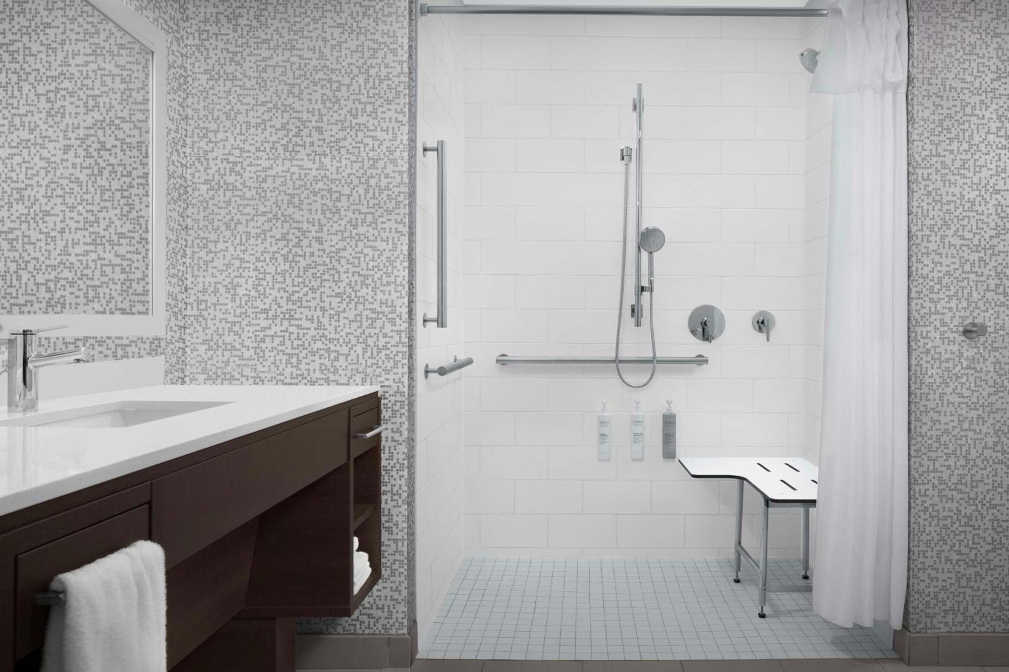Home2 Suites By Hilton Poughkeepsie Buitenkant foto